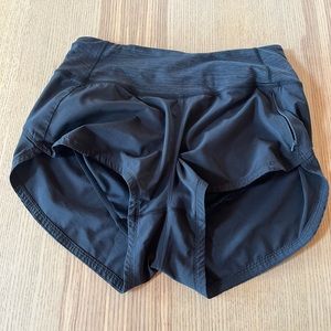 Outdoor Voices Hudson short 2.5”